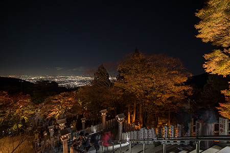 大山阿夫利神社の夜景