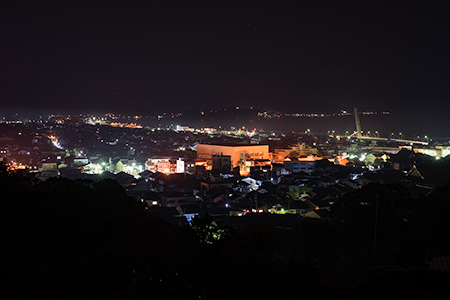 朝日山公園　展望台の夜景