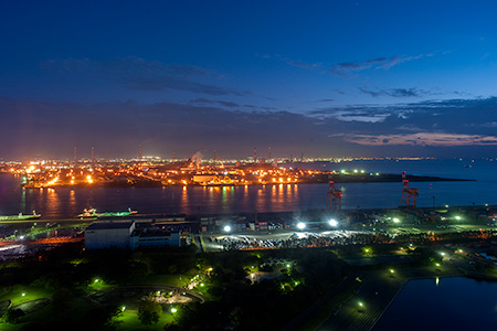 千葉ポートタワーの夜景