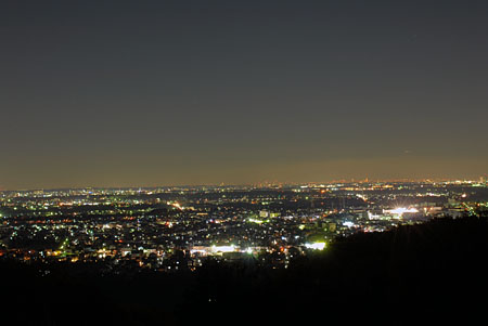 八菅山展望台の夜景