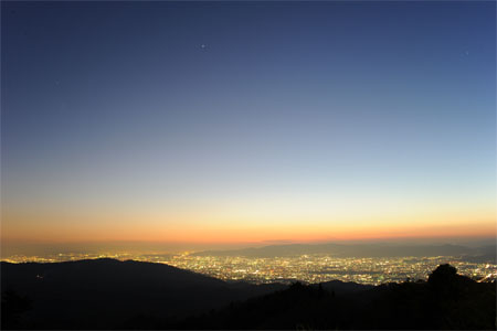 登仙台駐車場　比叡山ドライブウエイの夜景