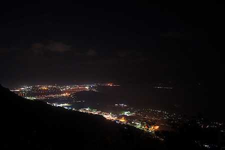 鏡山 ひれふり展望台の夜景
