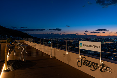 ホテルセイリュウ　東大阪スカイテラスの夜景
