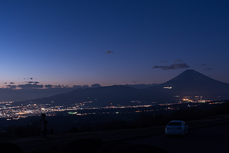 滝知山展望台－西　伊豆スカイラインの夜景