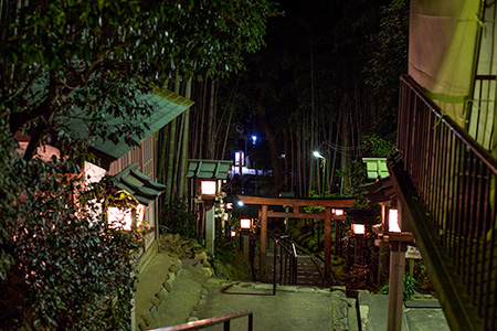 久延彦神社の夜景