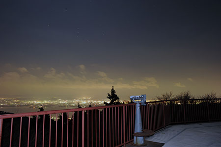 峰道レストラン　奥比叡山ドライブウエイの夜景