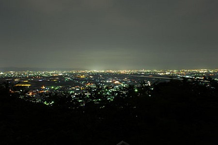 御津山展望台の夜景