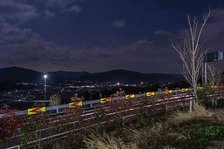 長篠設楽原パーキングエリア（上り）の夜景