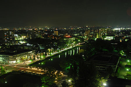 佐賀県庁　展望ホールの夜景