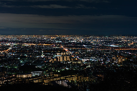 五月平展望台　五月山ドライブウェイの夜景