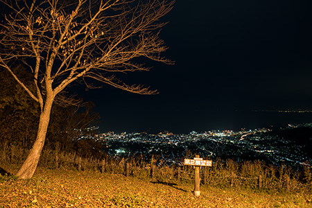 天狗山　第２展望台の夜景